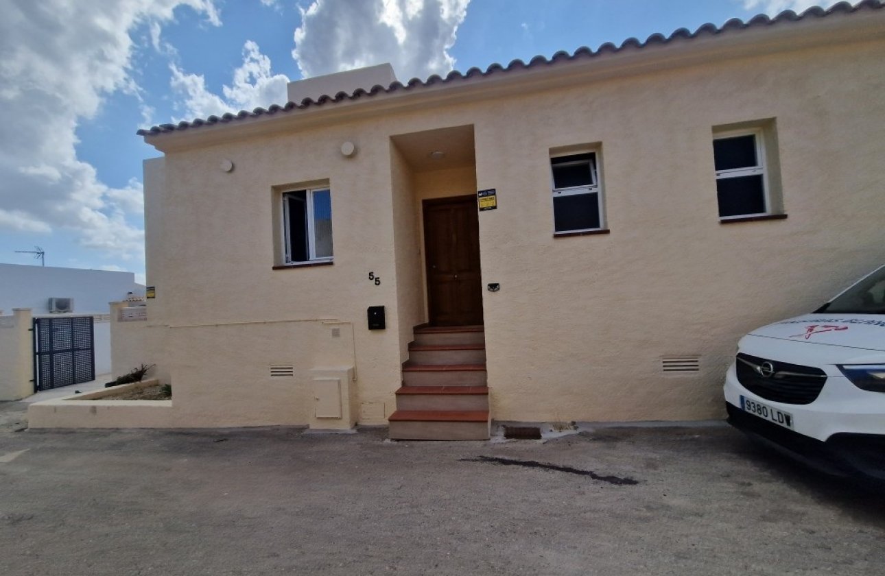 Reventa - Villa -
La Nucía - La Nucia Centro