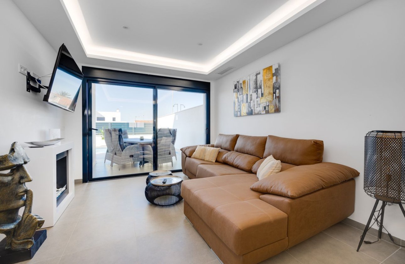 Reventa - Villa -
Los Montesinos - Los Montesinos Centro