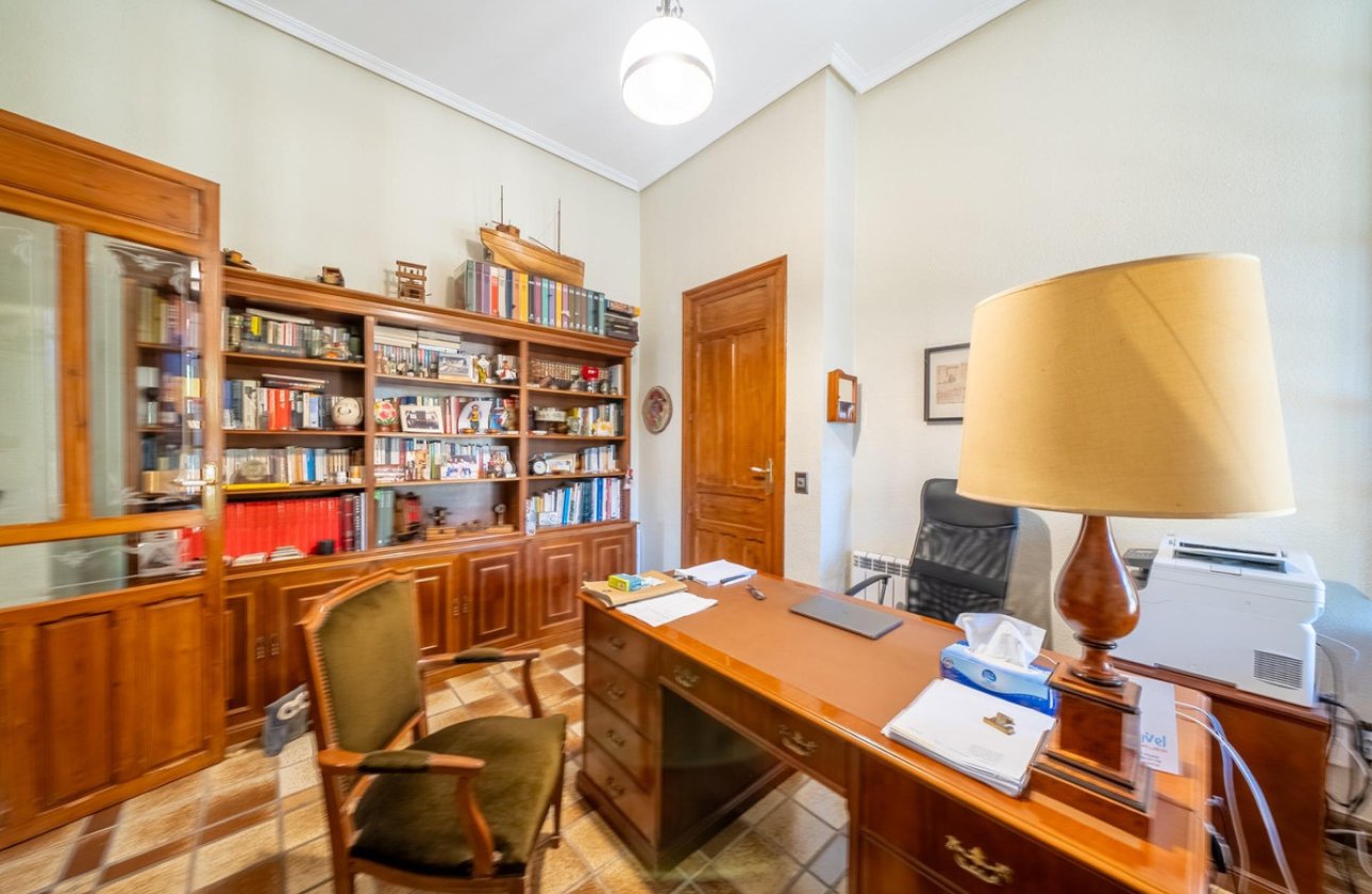 Reventa - Villa -
Muchamiel - Mutxamel - Muchamiel - Mutxamel Centro