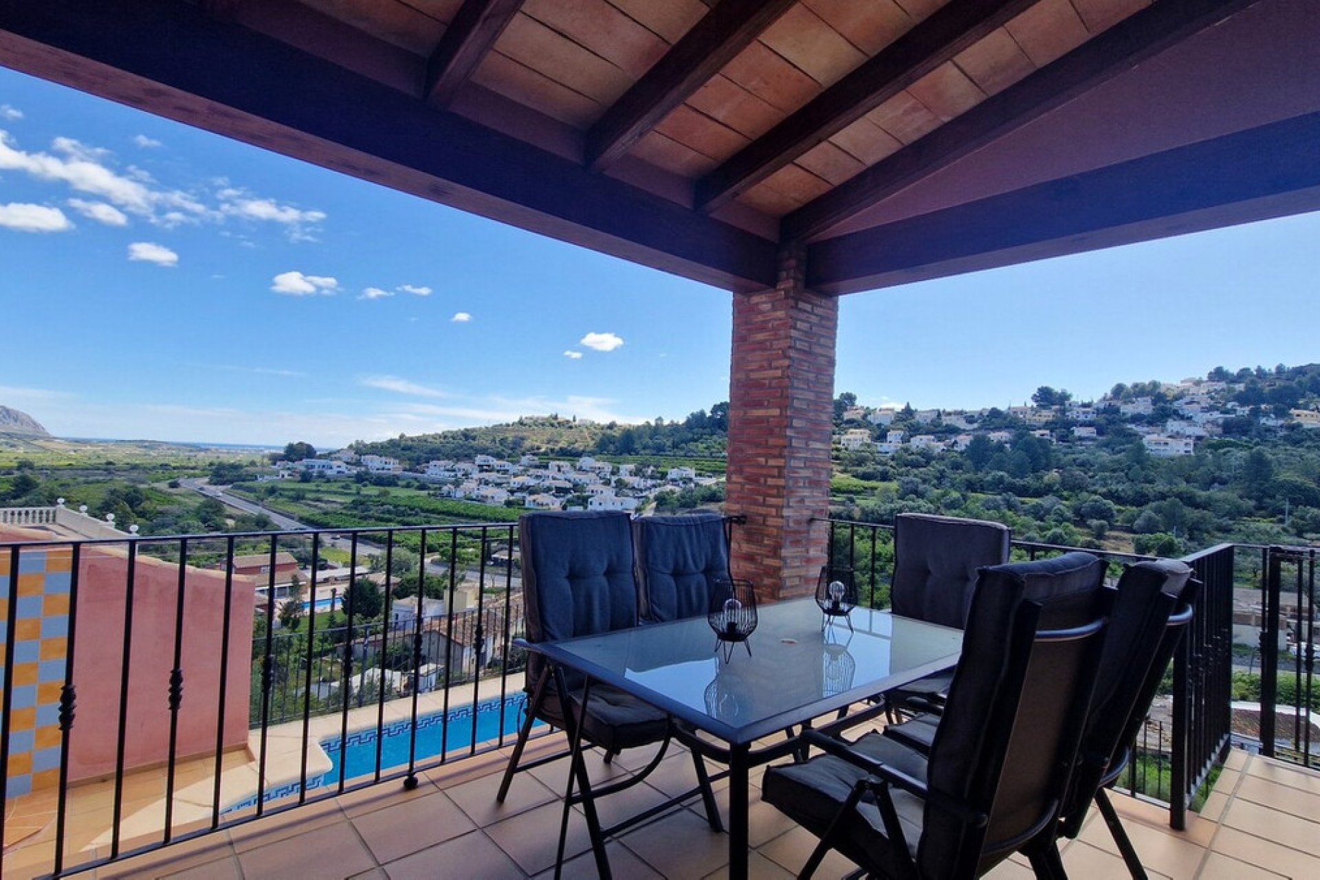 Reventa - Villa -
Orba - Orba Centro