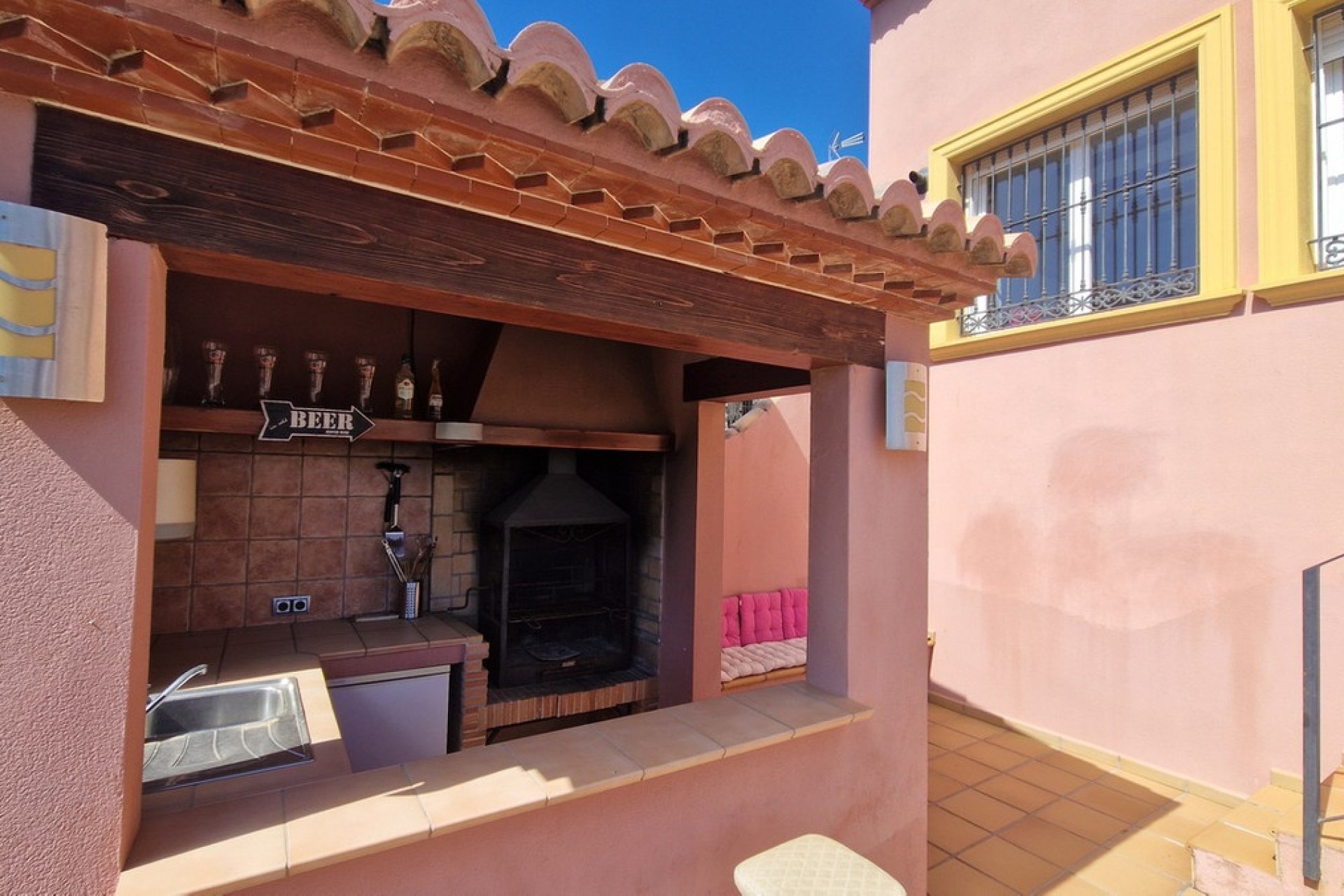 Reventa - Villa -
Orba - Orba Centro