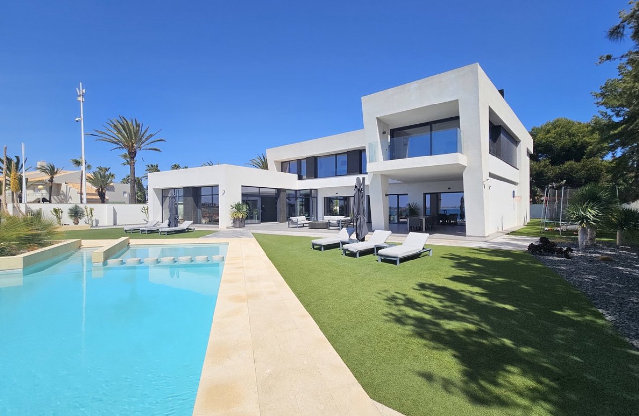 Reventa - Villa -
Orihuela - Cabo Roig
