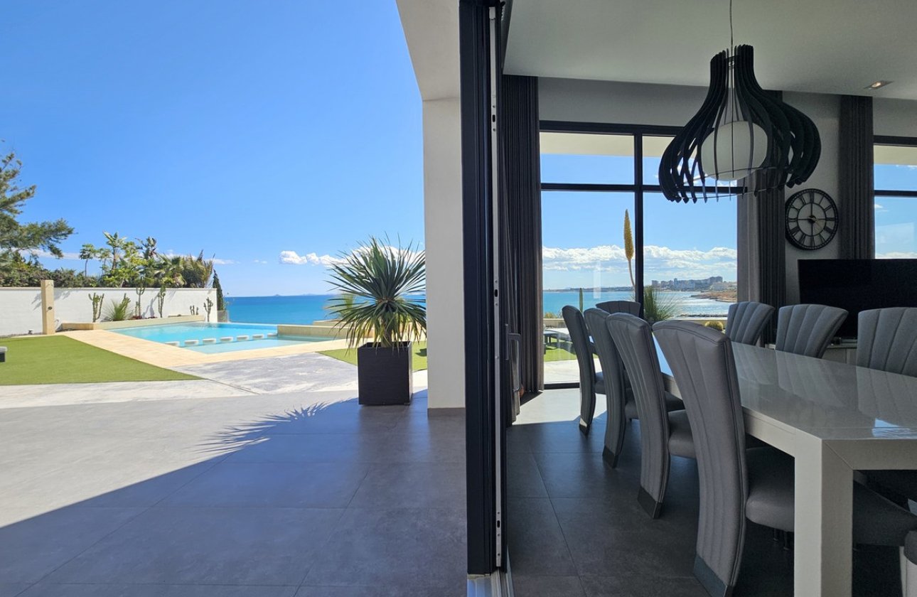 Reventa - Villa -
Orihuela - Cabo Roig