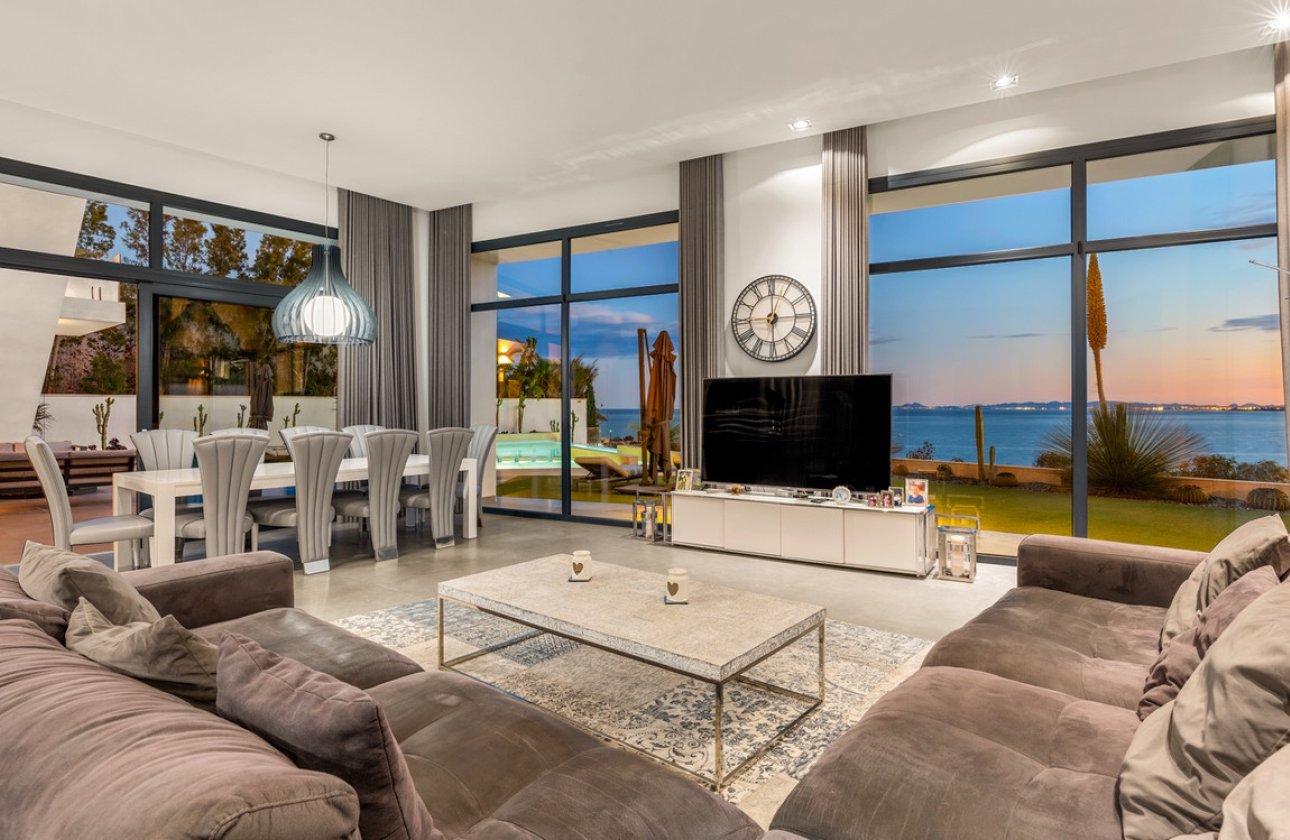 Reventa - Villa -
Orihuela - Cabo Roig