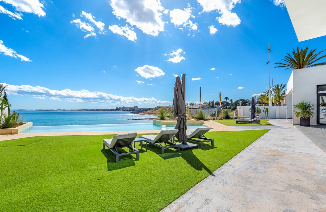 Reventa - Villa -
Orihuela - Cabo Roig