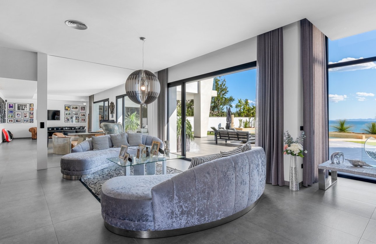 Reventa - Villa -
Orihuela - Cabo Roig