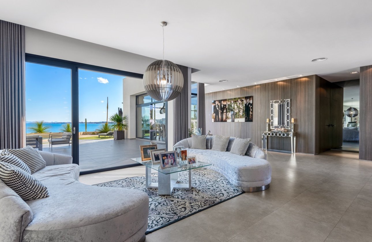 Reventa - Villa -
Orihuela - Cabo Roig