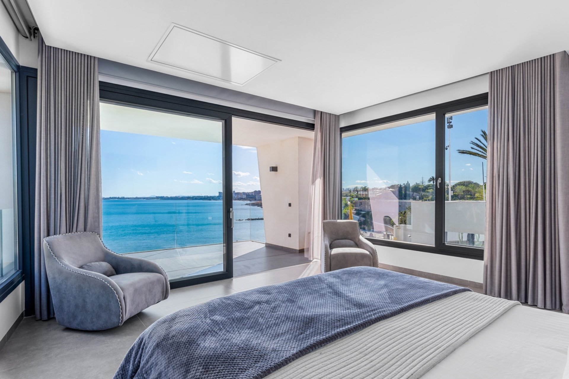 Reventa - Villa -
Orihuela - Cabo Roig