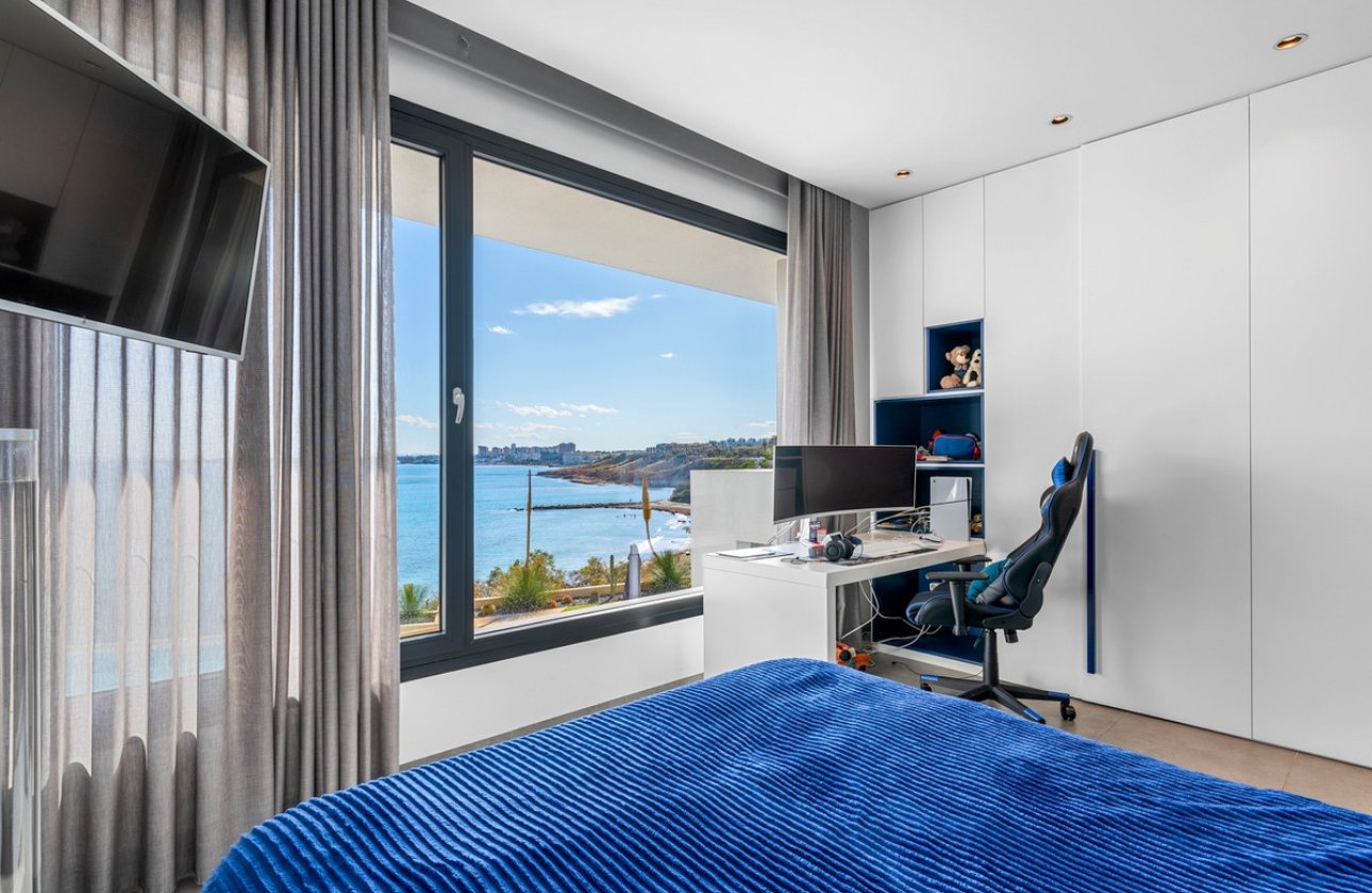 Reventa - Villa -
Orihuela - Cabo Roig