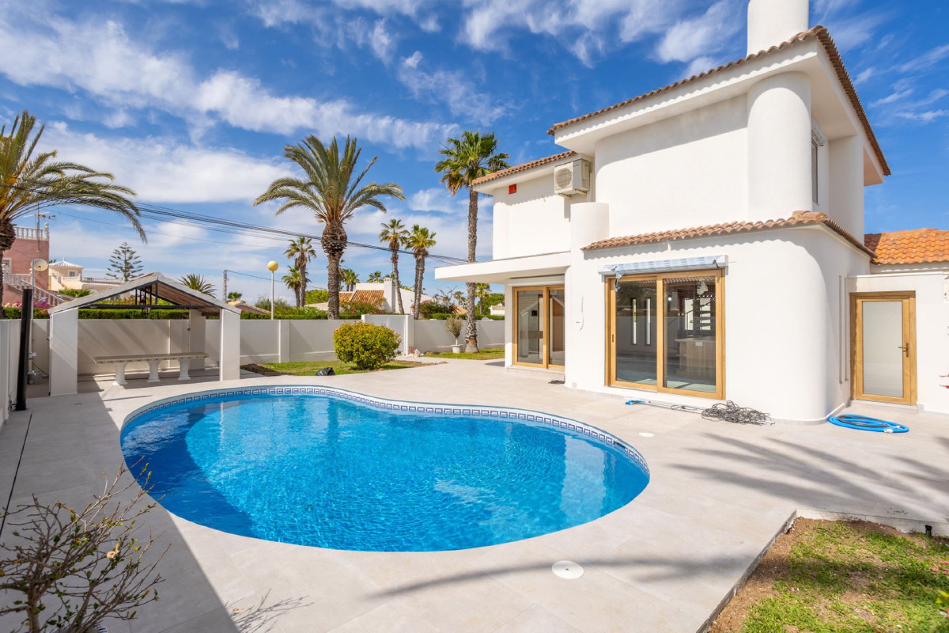 Reventa - Villa -
Orihuela - Cabo Roig