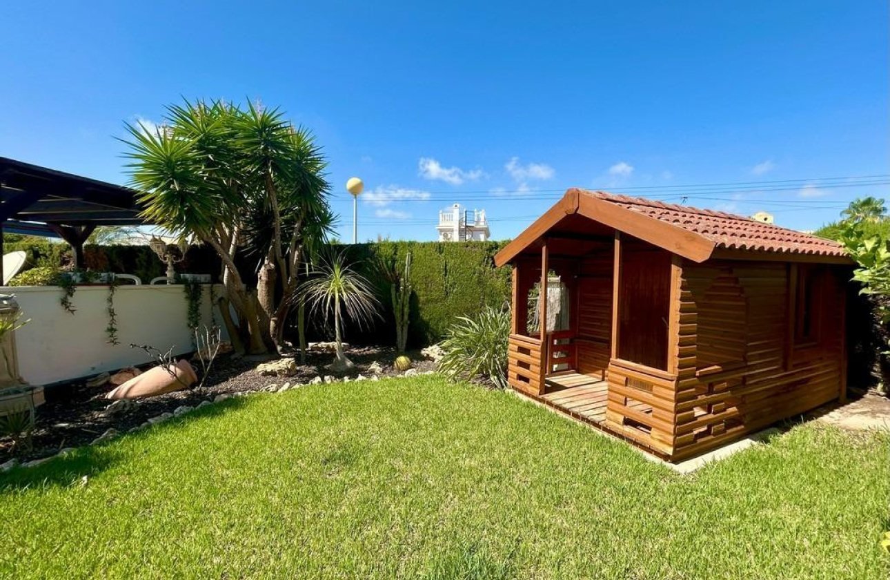 Reventa - Villa -
Orihuela - Cabo Roig