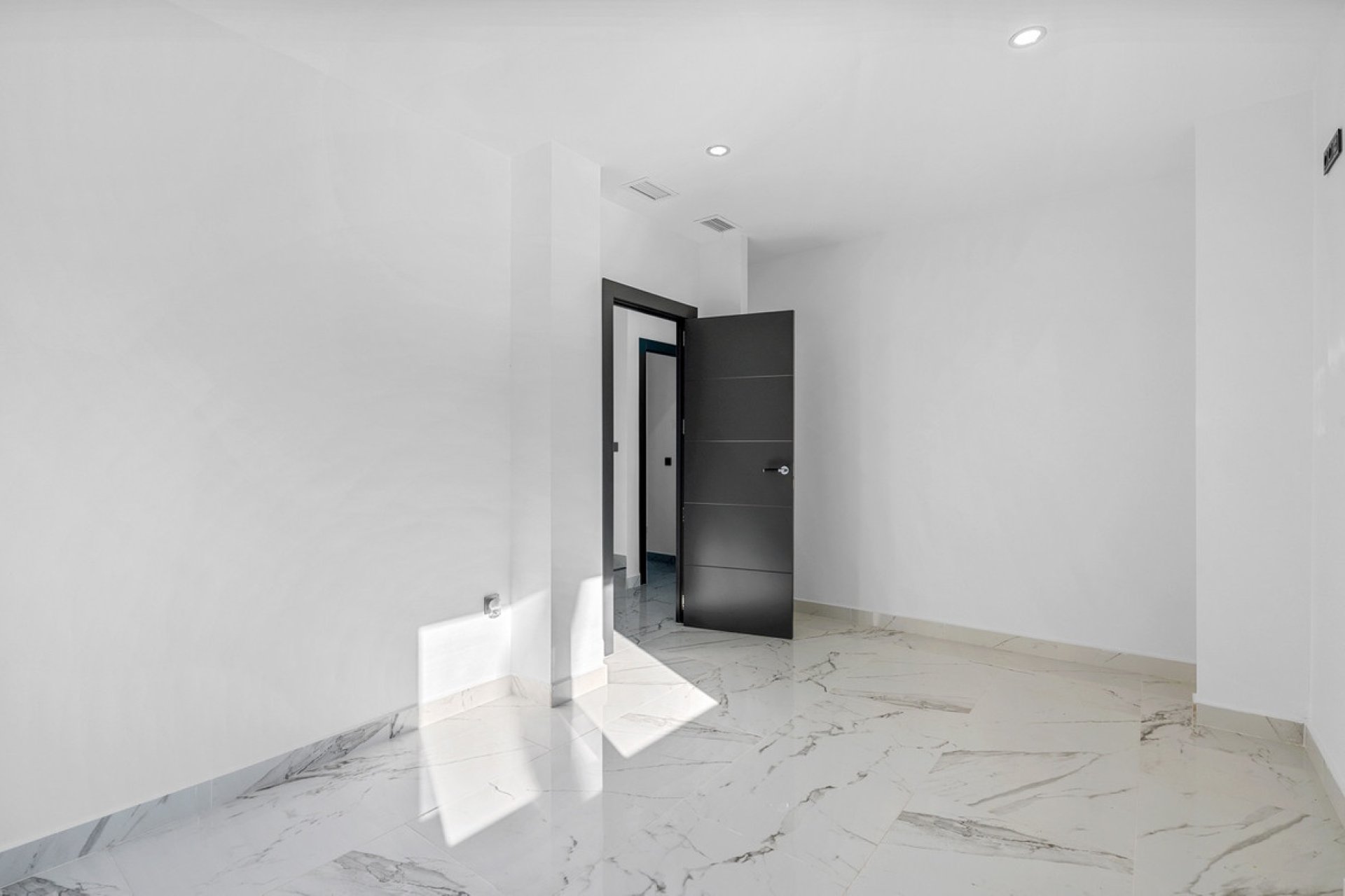 Reventa - Villa -
Orihuela - Campoamor