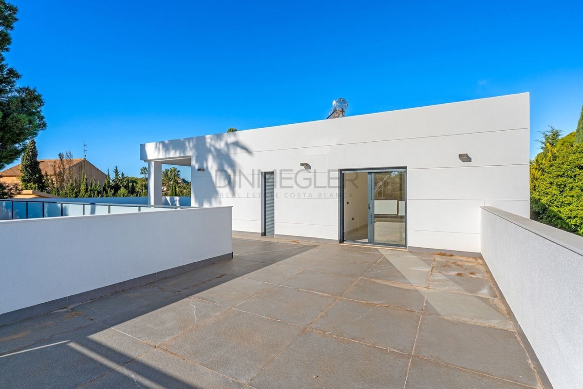 Reventa - Villa -
Orihuela - Campoamor