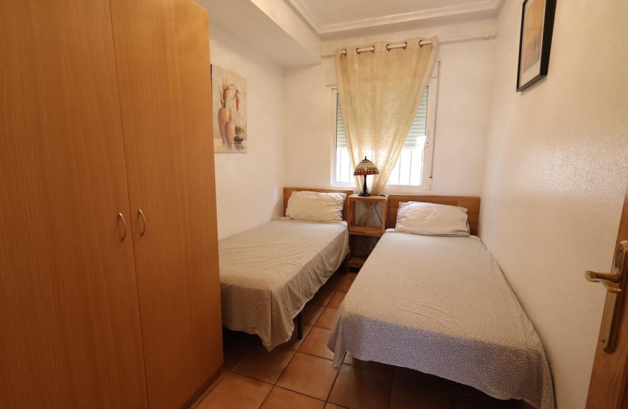 Reventa - Villa -
Orihuela Costa - Cabo Roig