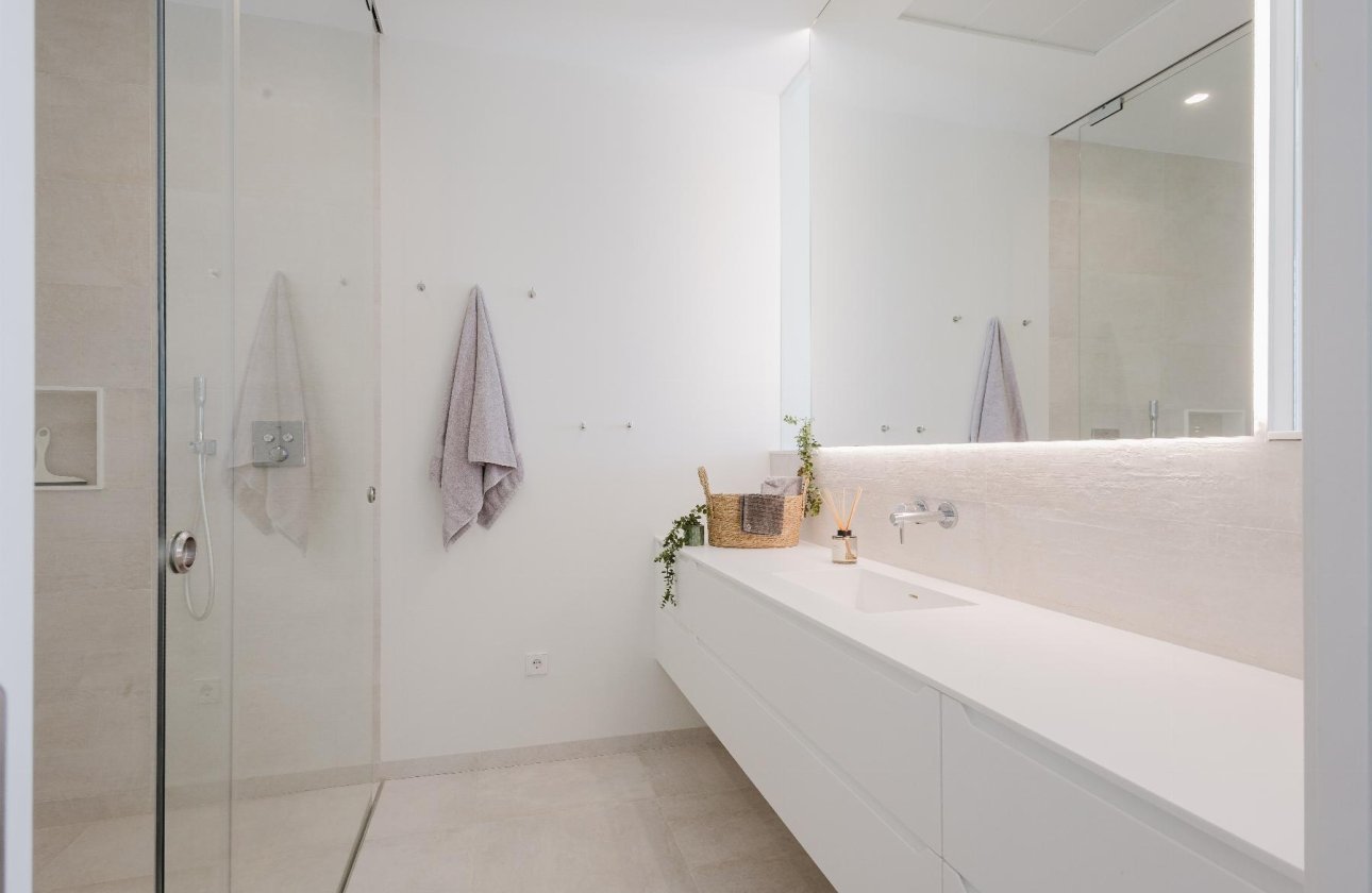 Reventa - Villa -
Orihuela Costa - Las Colinas Golf