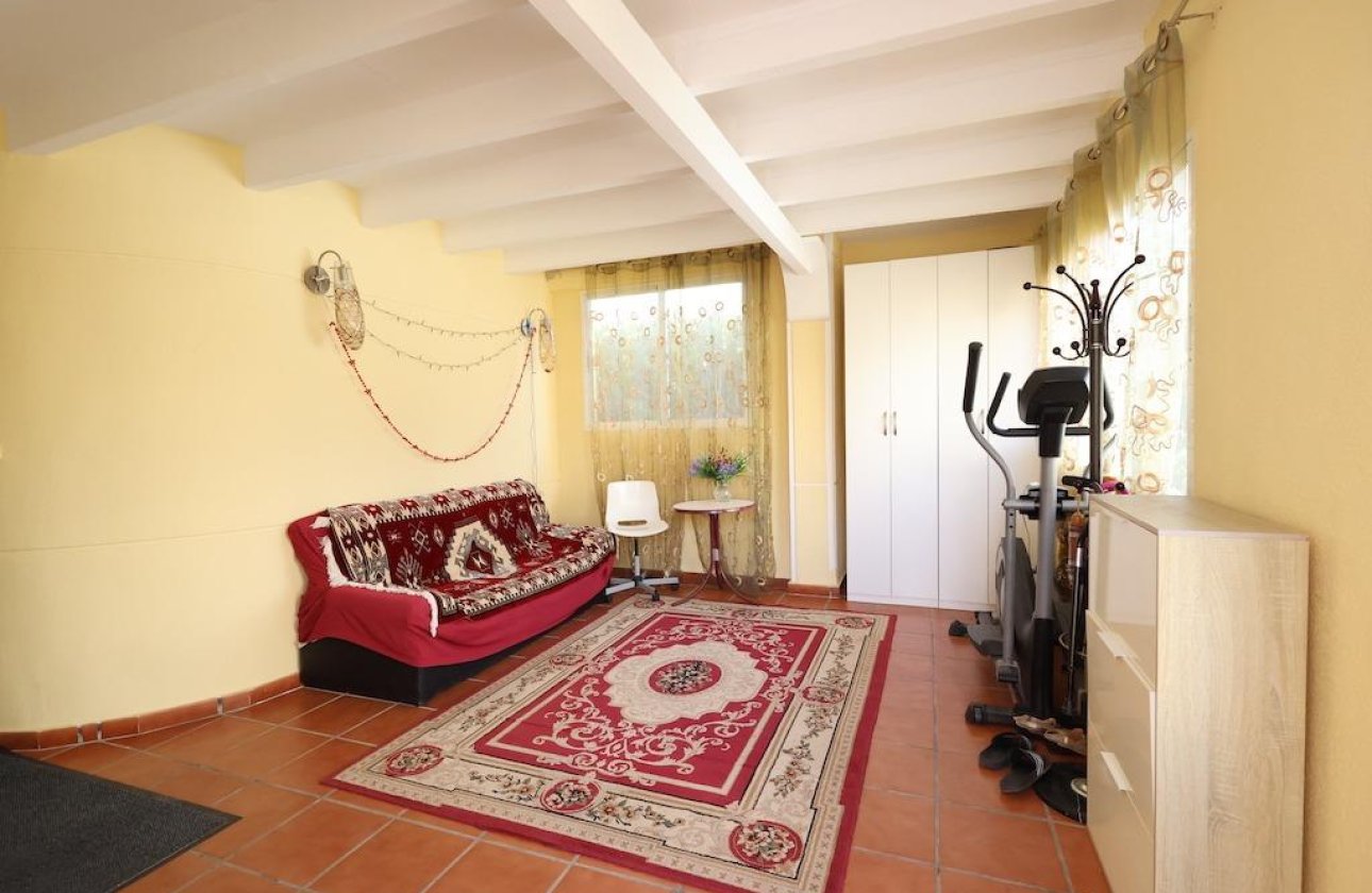 Reventa - Villa -
Orihuela Costa - Playa Flamenca