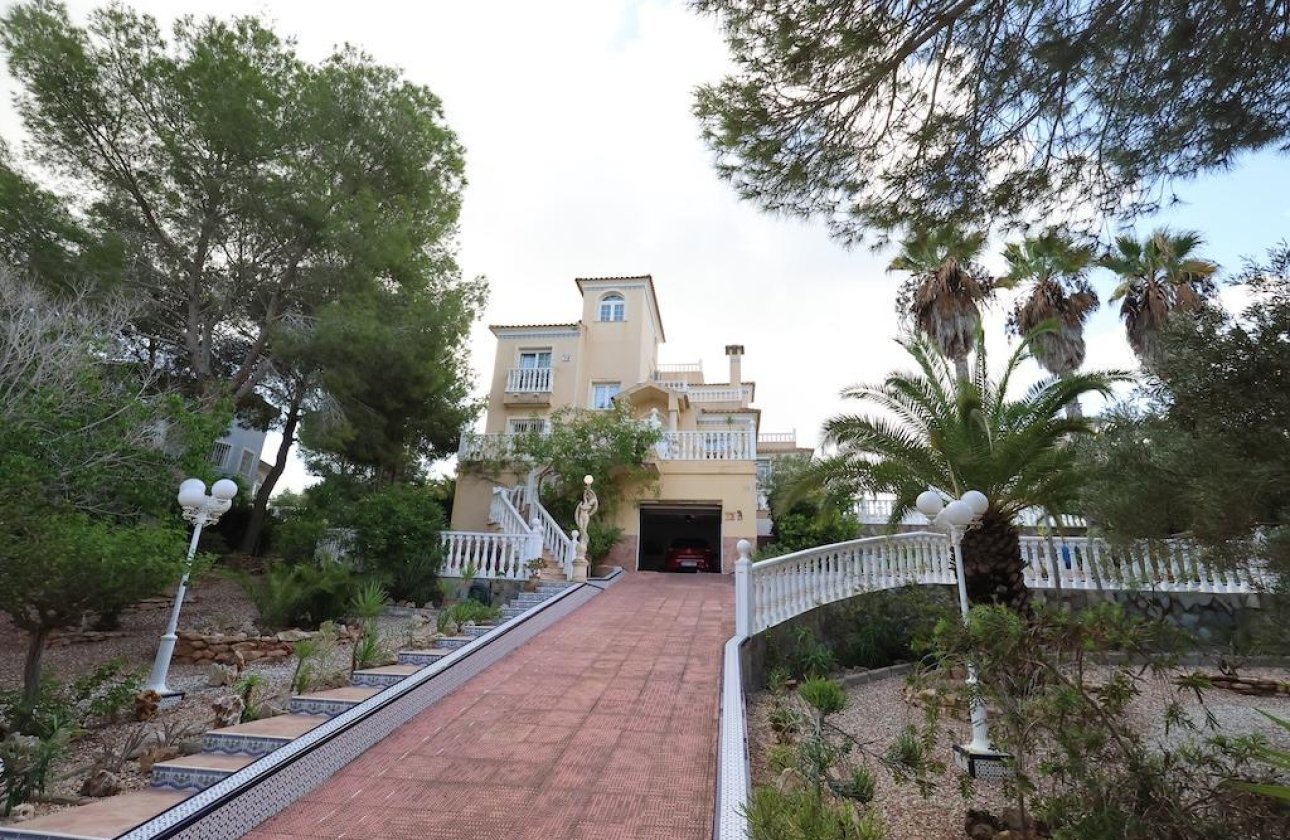 Reventa - Villa -
Orihuela Costa - Villamartín-Las Filipinas