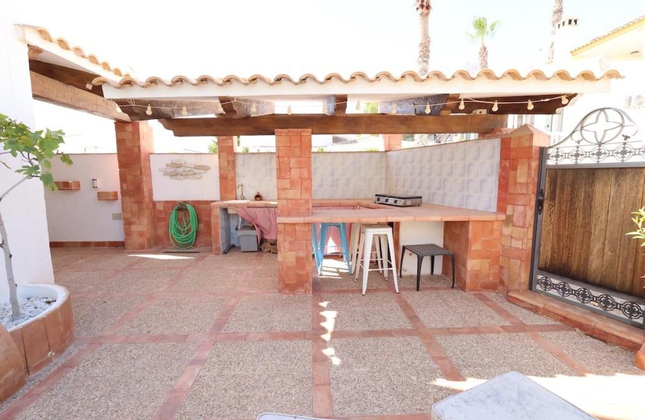 Reventa - Villa -
Orihuela Costa - Villamartín