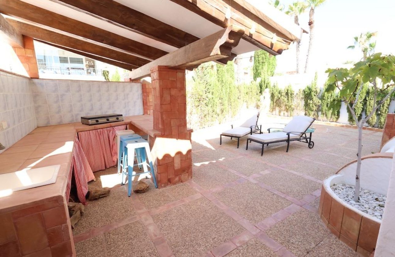 Reventa - Villa -
Orihuela Costa - Villamartín