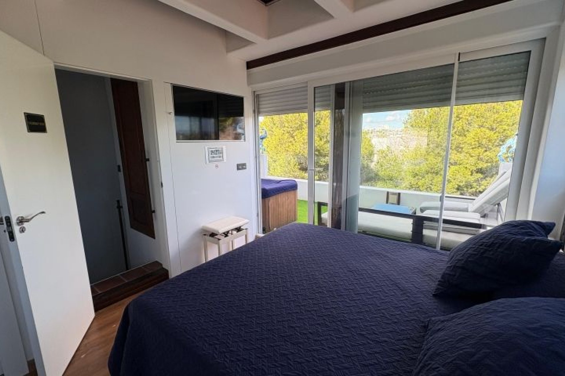 Reventa - Villa -
Orihuela Costa