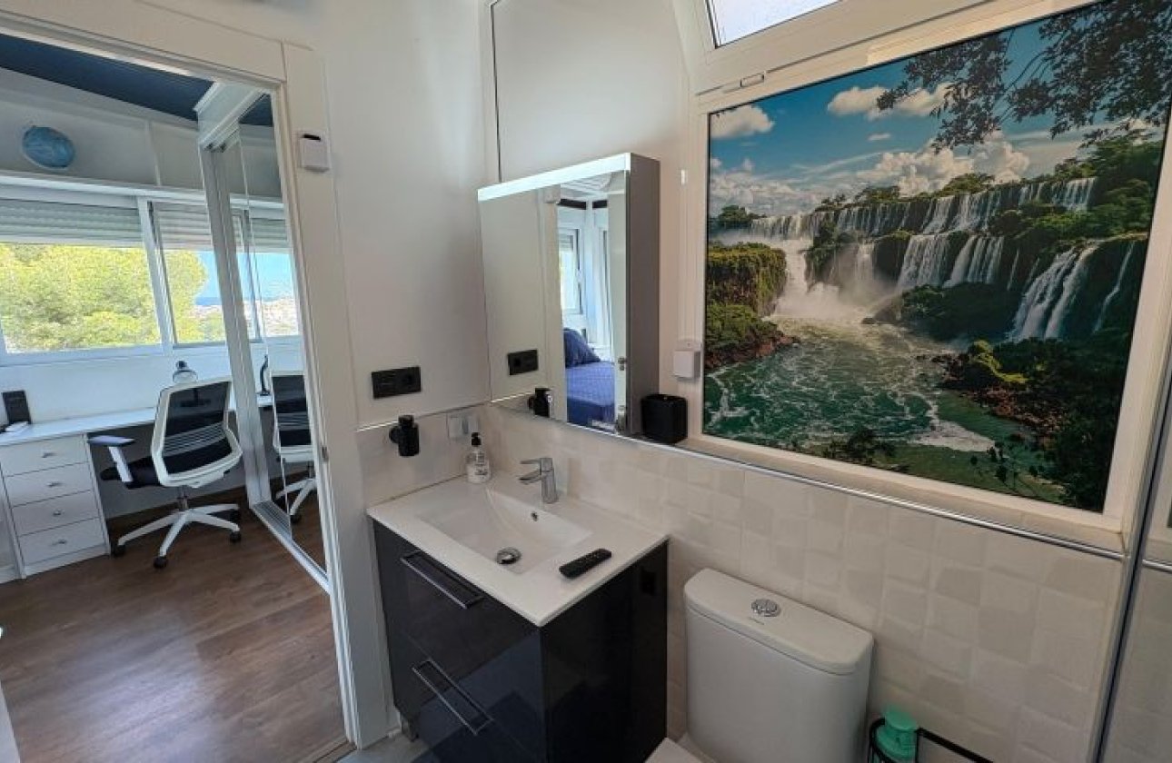 Reventa - Villa -
Orihuela Costa