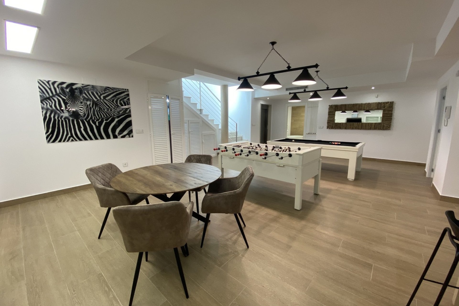 Reventa - Villa -
Orihuela - Dehesa de Campoamor