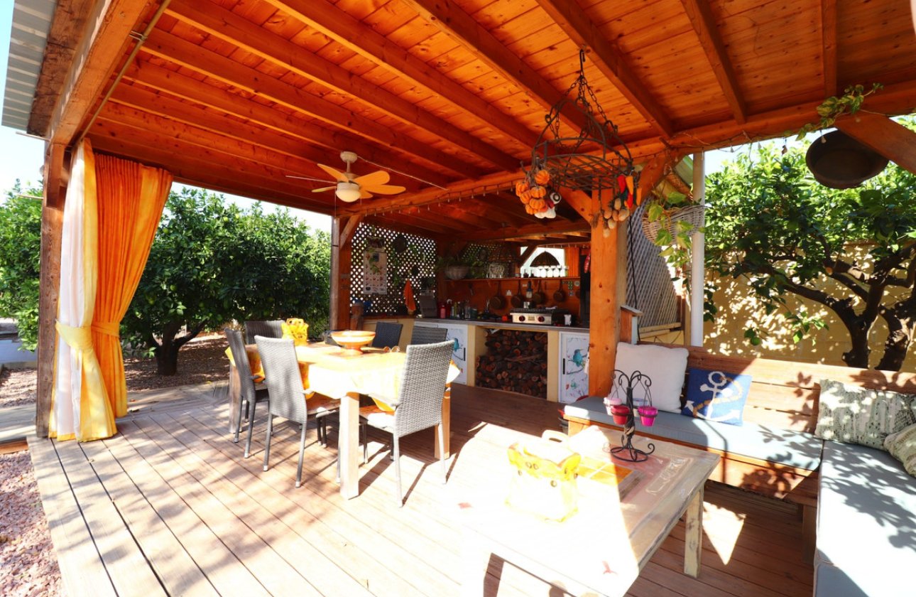 Reventa - Villa -
Orihuela - La Campaneta