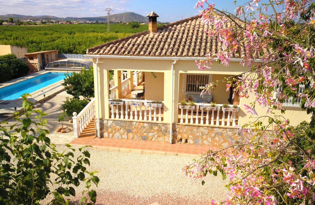 Reventa - Villa -
Orihuela - La Campaneta