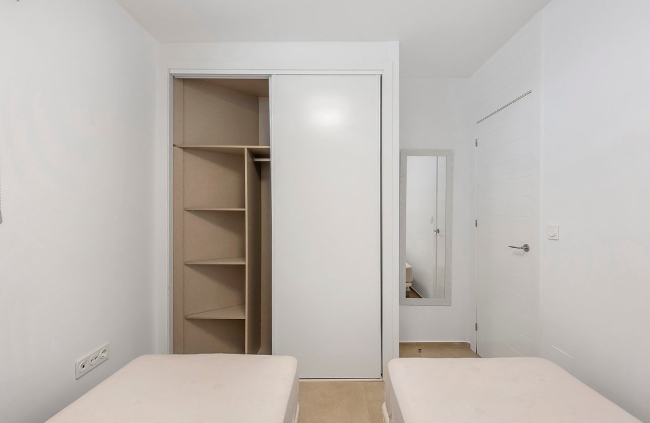 Reventa - Villa -
Orihuela - La Zenia