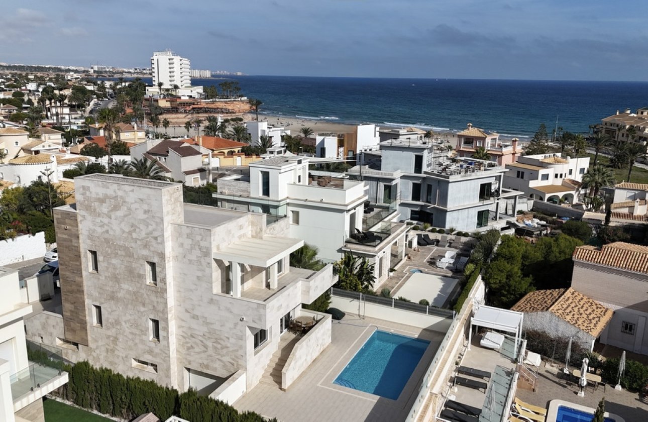 Reventa - Villa -
Orihuela - La Zenia
