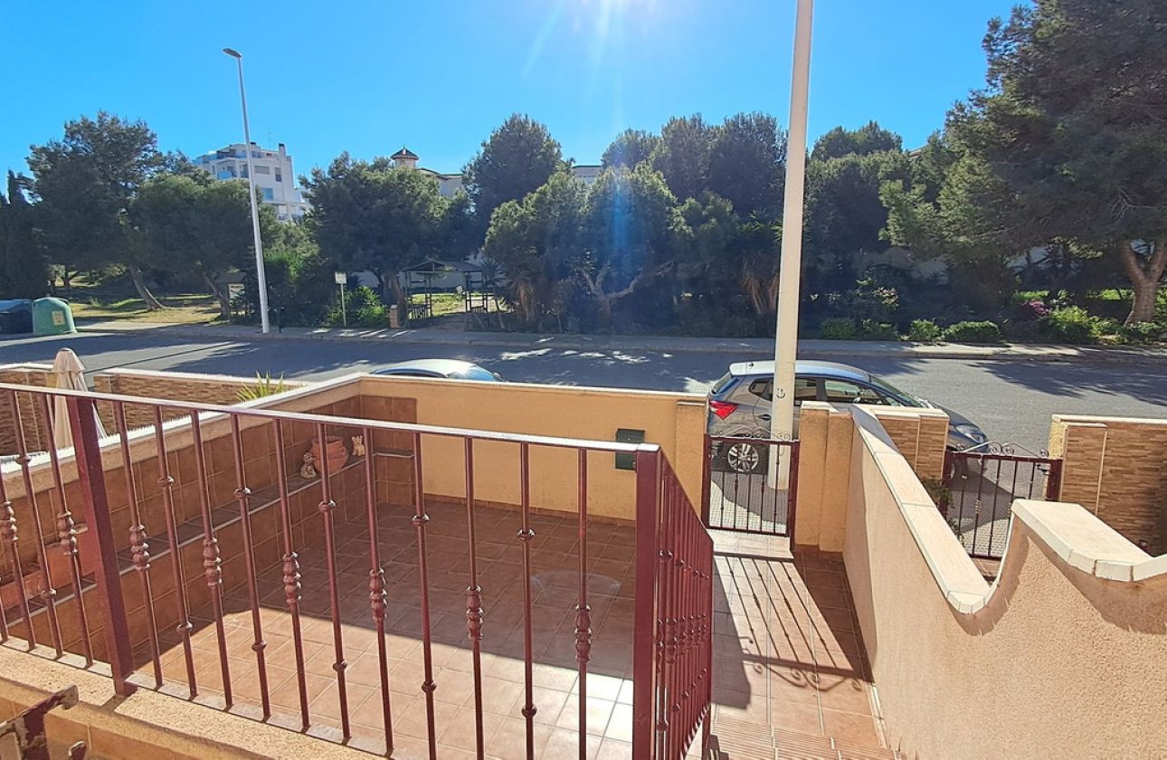 Reventa - Villa -
Orihuela - La Zenia