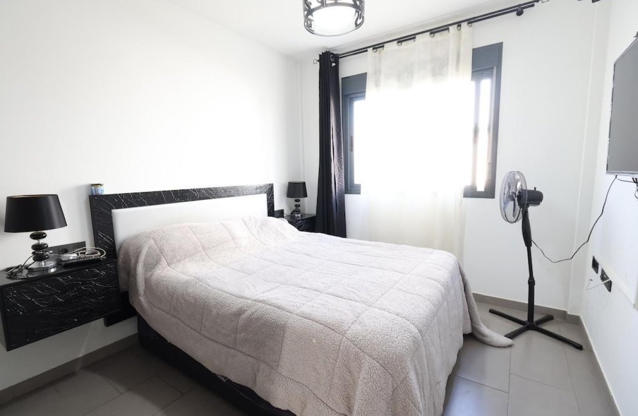 Reventa - Villa -
Orihuela - La Zenia