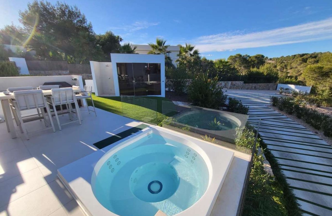 Reventa - Villa -
Orihuela - Las Colinas Golf