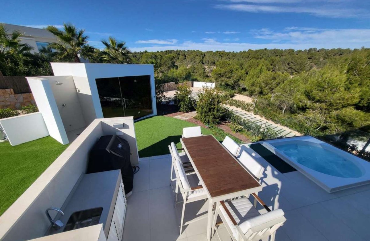 Reventa - Villa -
Orihuela - Las Colinas Golf