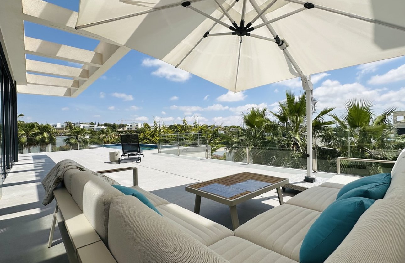 Reventa - Villa -
Orihuela - Las Colinas Golf