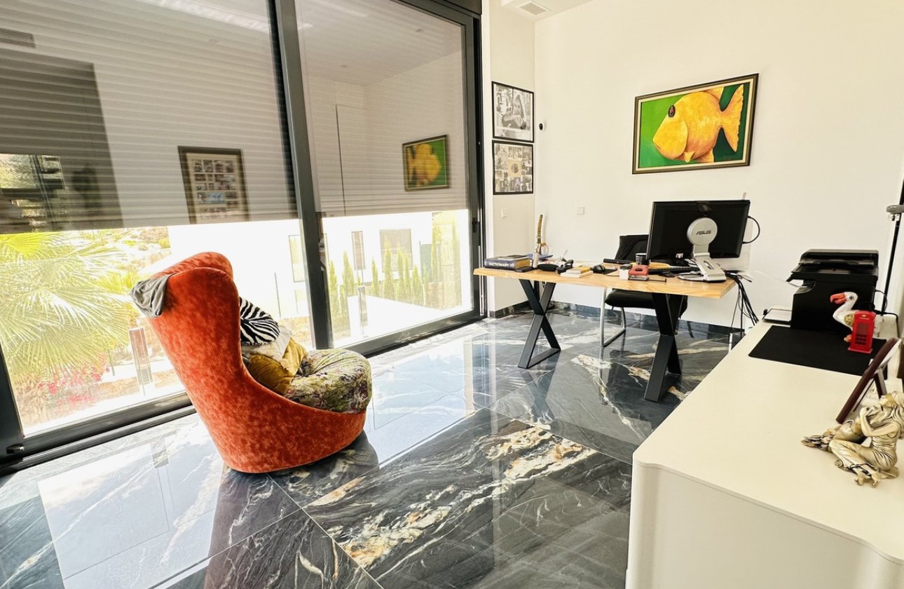 Reventa - Villa -
Orihuela - Las Colinas Golf