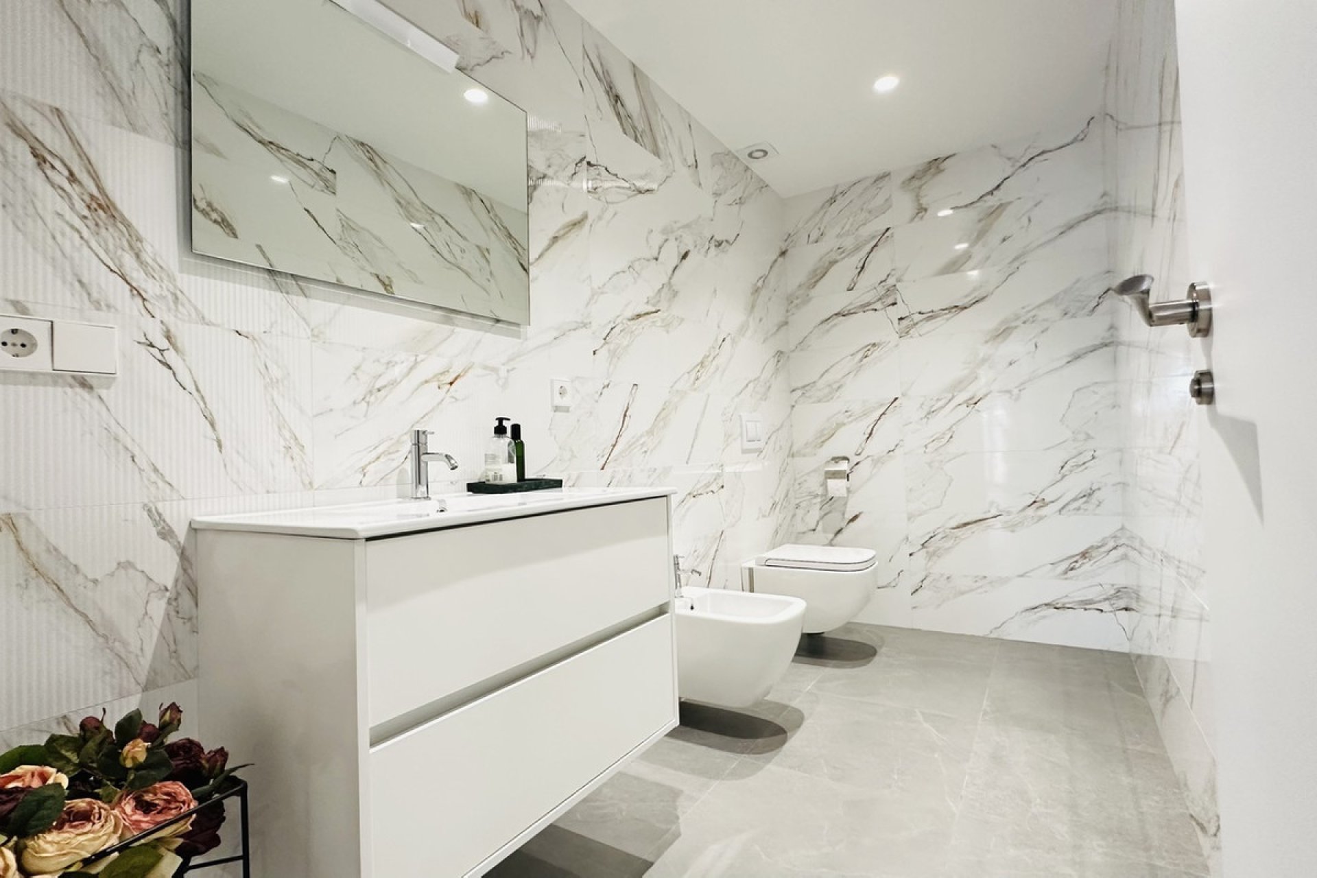 Reventa - Villa -
Orihuela - Las Colinas Golf