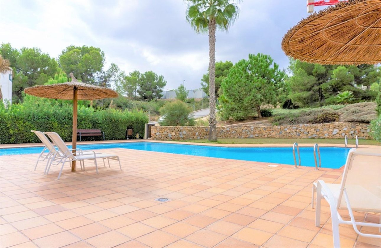 Reventa - Villa -
Orihuela - Las Colinas Golf