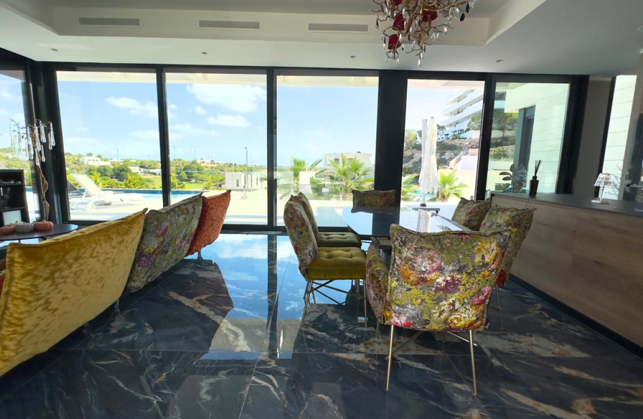 Reventa - Villa -
Orihuela - Las Colinas Golf