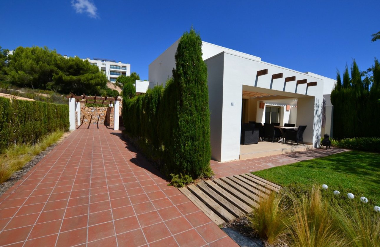 Reventa - Villa -
Orihuela - Las Colinas Golf