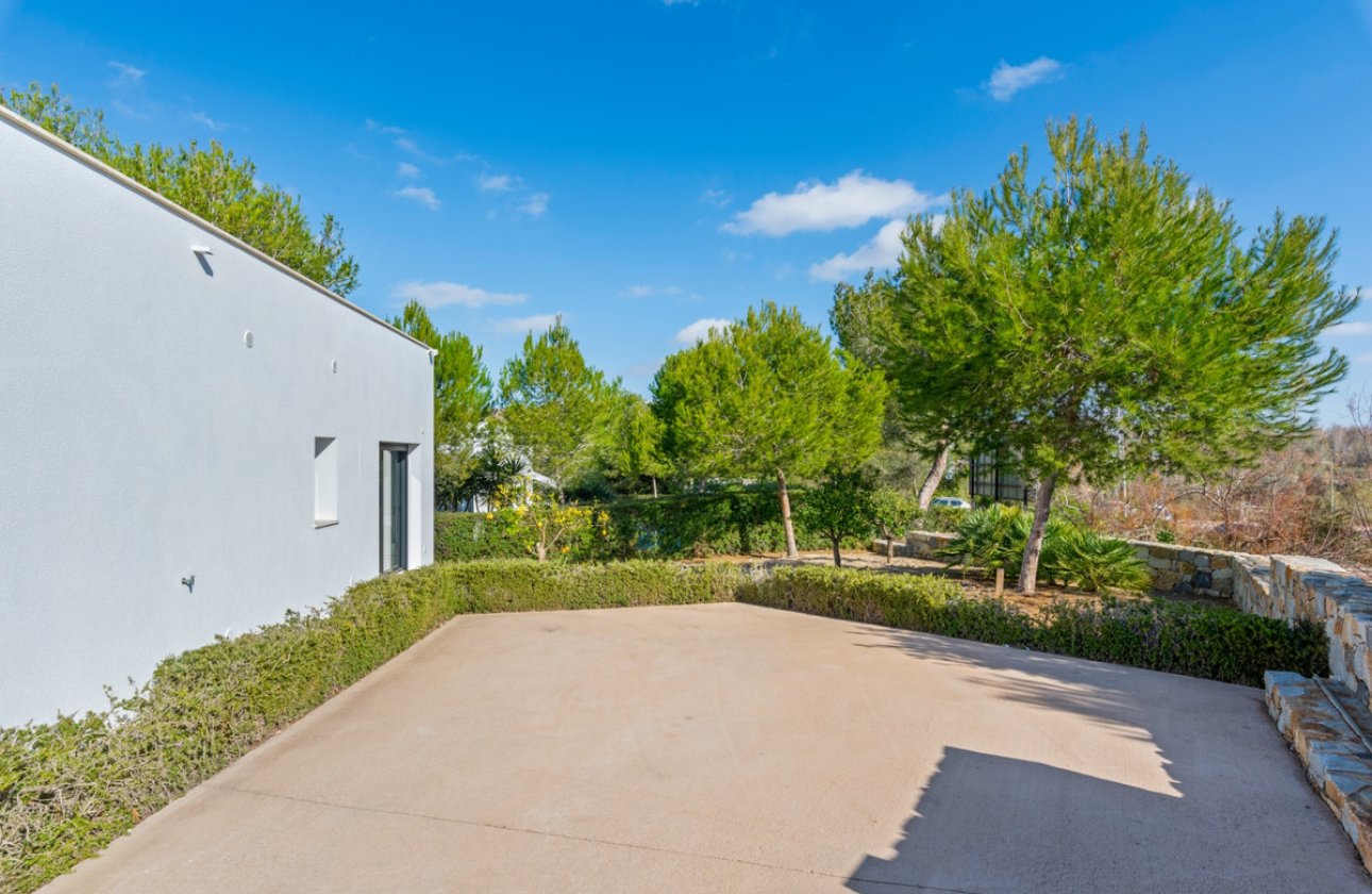 Reventa - Villa -
Orihuela - Las Colinas Golf