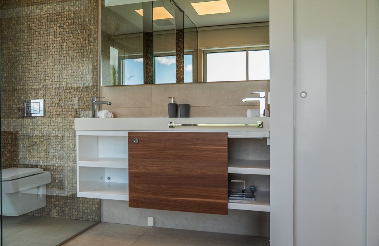 Reventa - Villa -
Orihuela - Las Colinas Golf