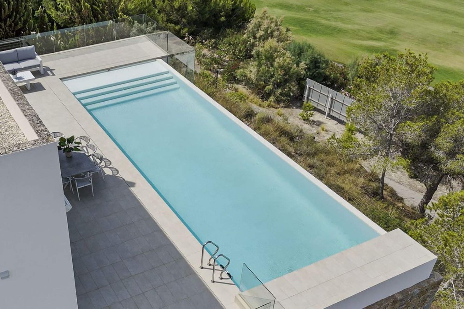 Reventa - Villa -
Orihuela - Las Colinas Golf