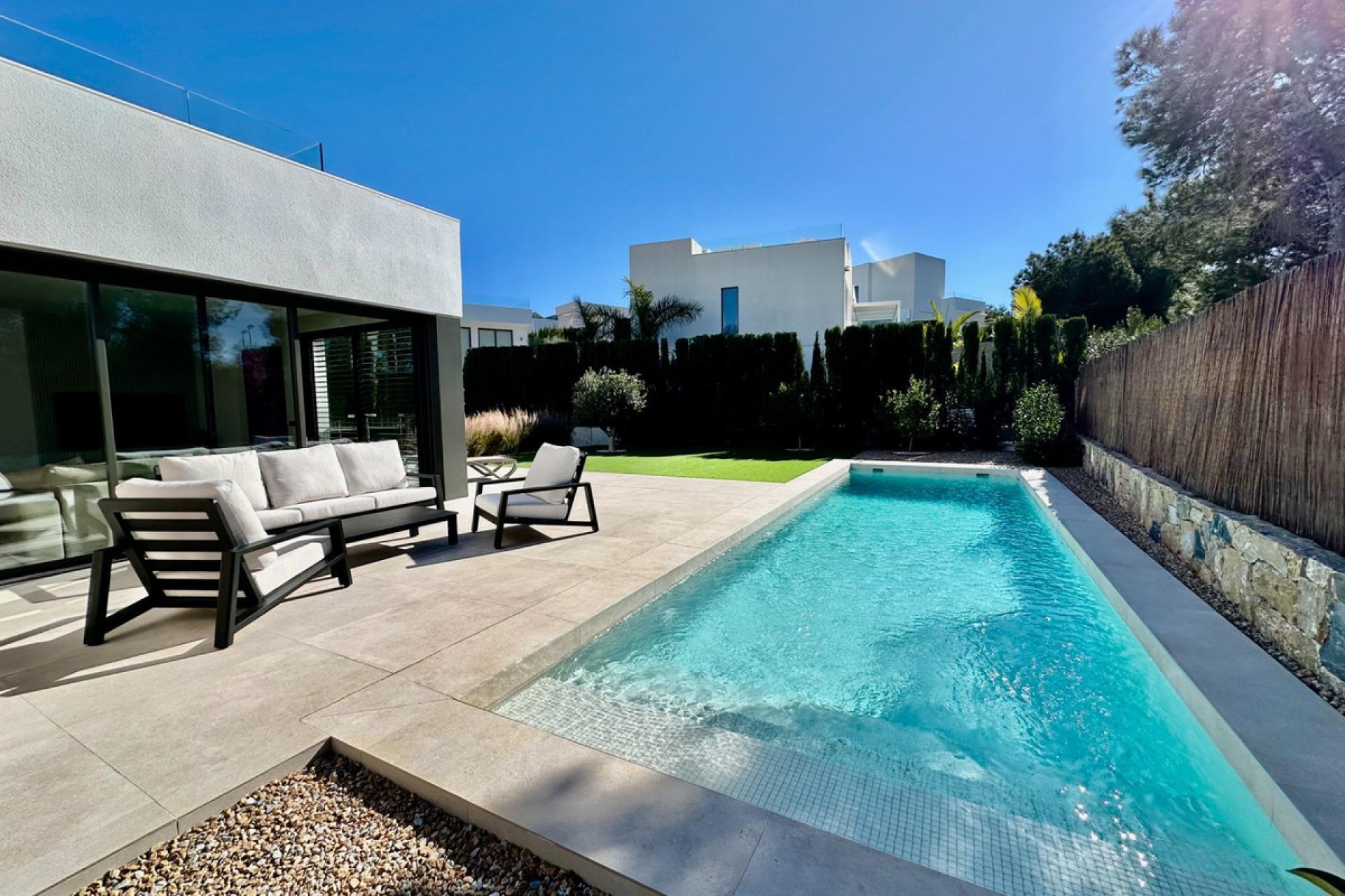 Reventa - Villa -
Orihuela - Las Colinas Golf