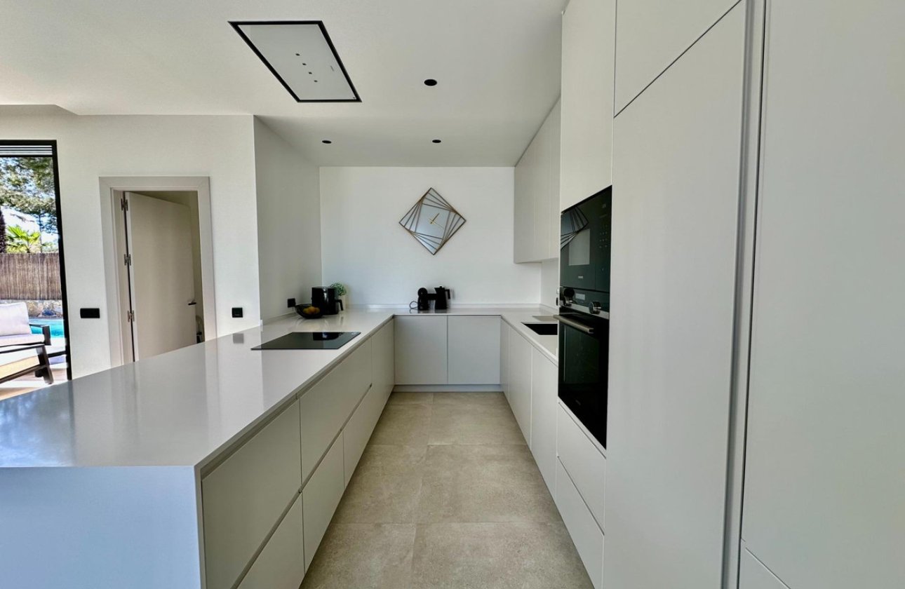 Reventa - Villa -
Orihuela - Las Colinas Golf