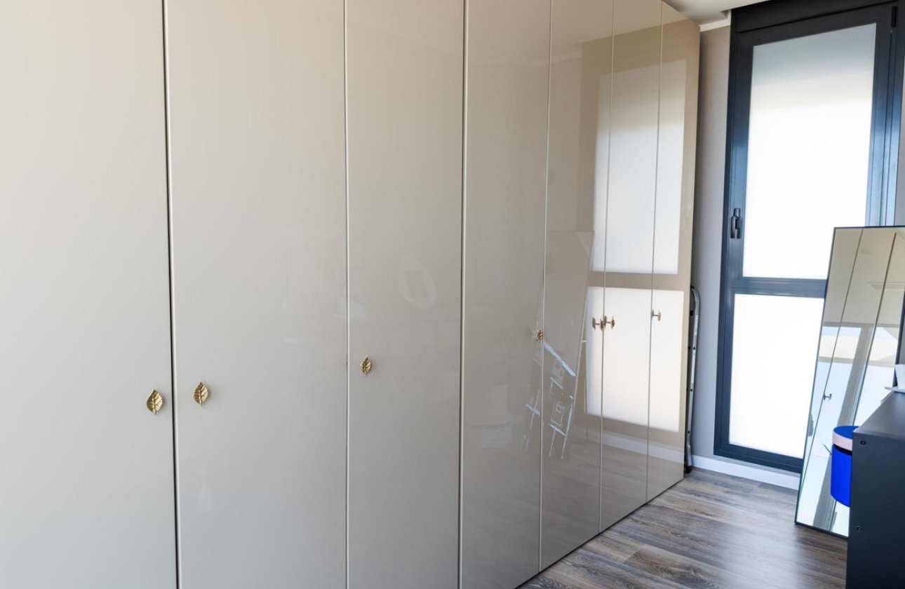 Reventa - Villa -
Orihuela - Las Colinas Golf