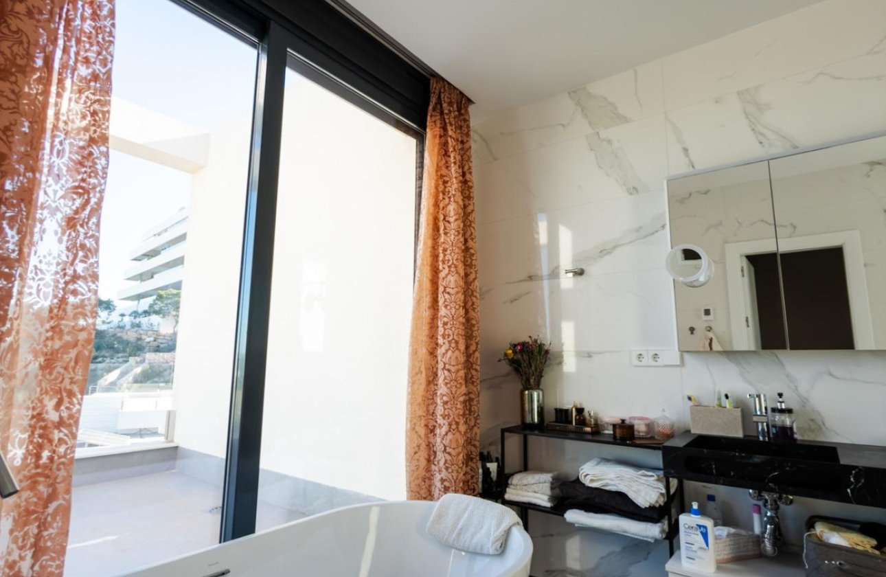 Reventa - Villa -
Orihuela - Las Colinas Golf