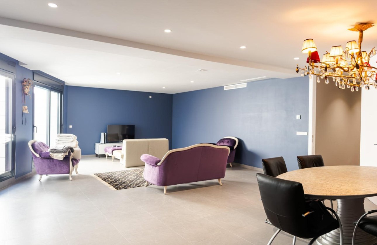 Reventa - Villa -
Orihuela - Las Colinas Golf