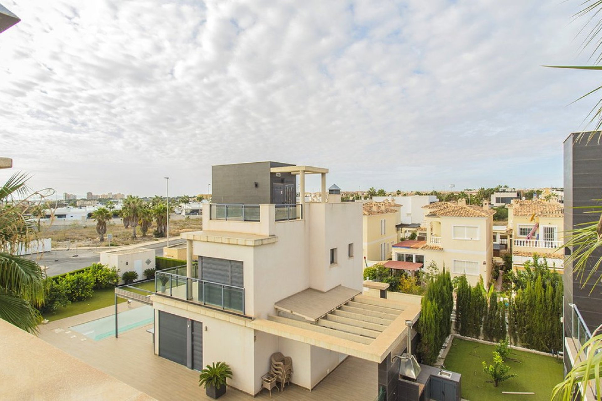 Reventa - Villa -
Orihuela - Lomas de Cabo Roig