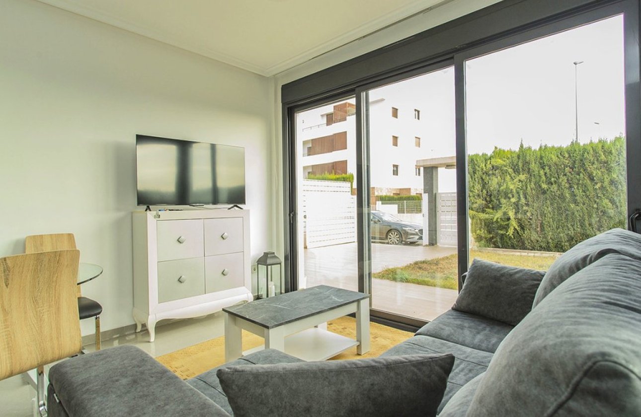 Reventa - Villa -
Orihuela - Lomas de Cabo Roig